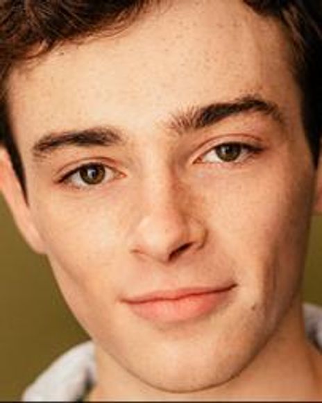 Daniel Kushner Headshot