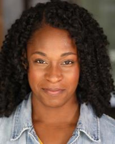 Ashley Marie Arnold Headshot