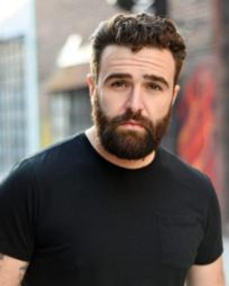 Sean Ricciardi Headshot