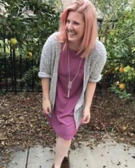 Lindsay Brooks Headshot