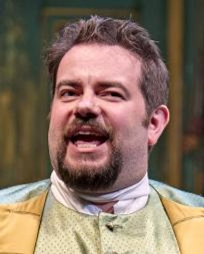 Jonathan Ainscough Headshot