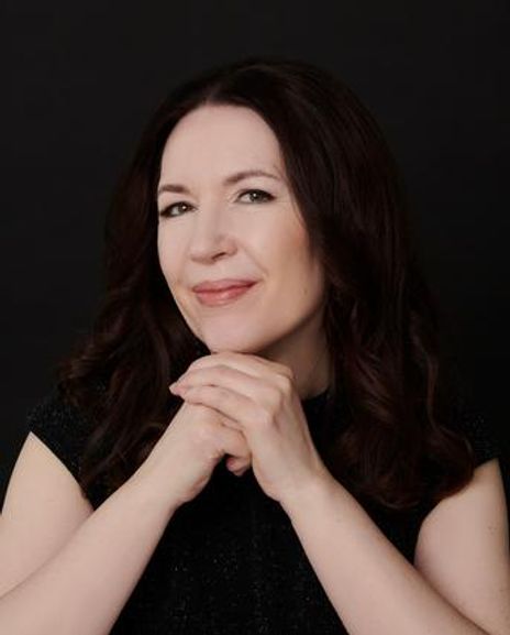 Kati Neiheisel Headshot