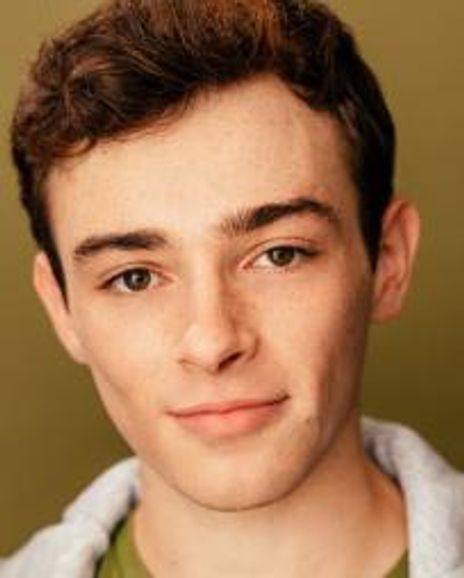 Daniel Kushner Headshot