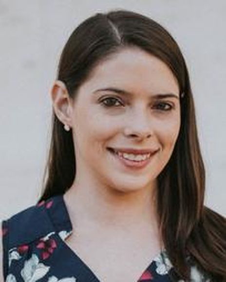 Christyn Budzyna Headshot