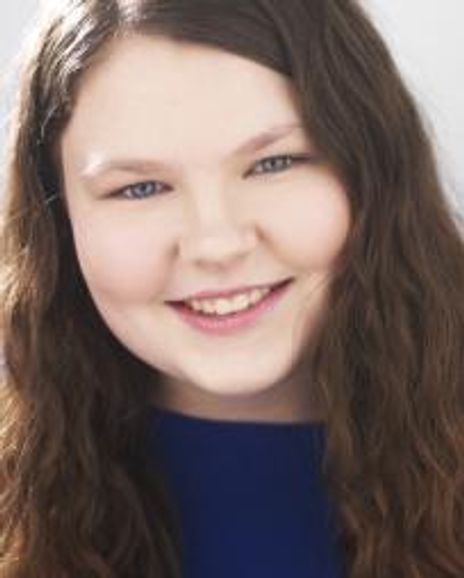Lucy J Kassel Headshot