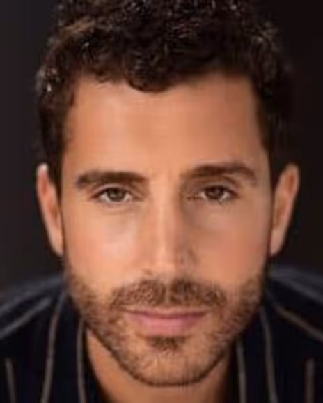 Nick Fradiani Headshot