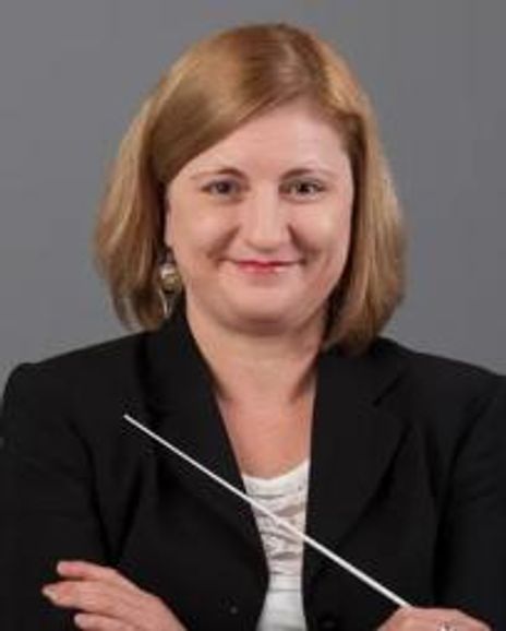 Melinda Hole Headshot