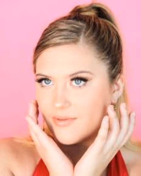 Bella Coppola Headshot