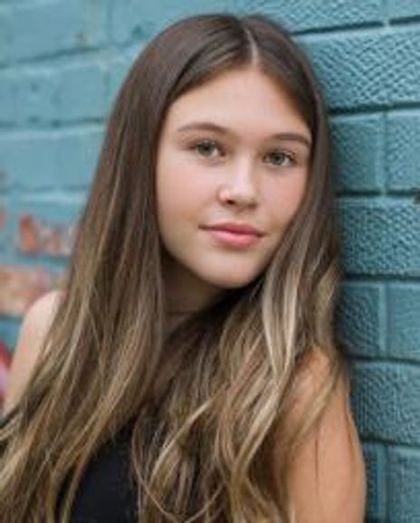 Jersie Joniak Headshot