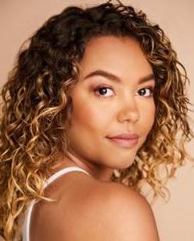 Kyla Stone Headshot