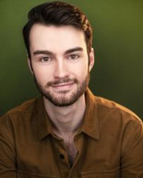 Eric Michael Byers Headshot