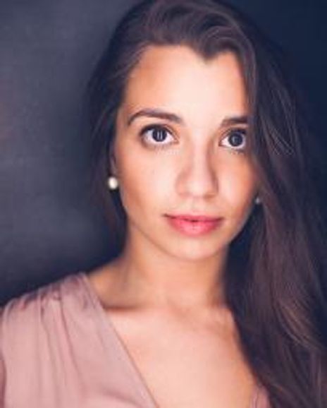 Amanda Lopez Headshot