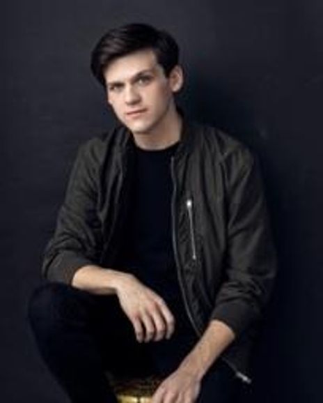 Andrew Poston Headshot