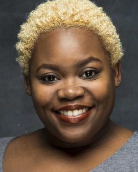 Christina Rae Headshot