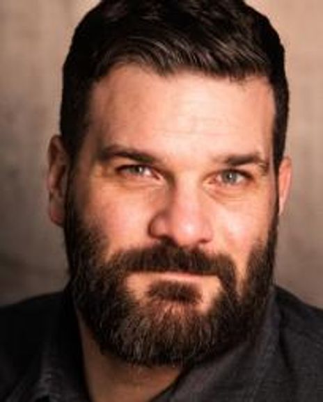 Christopher R Ellis Headshot