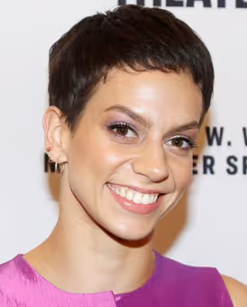 Gaby Diaz Headshot