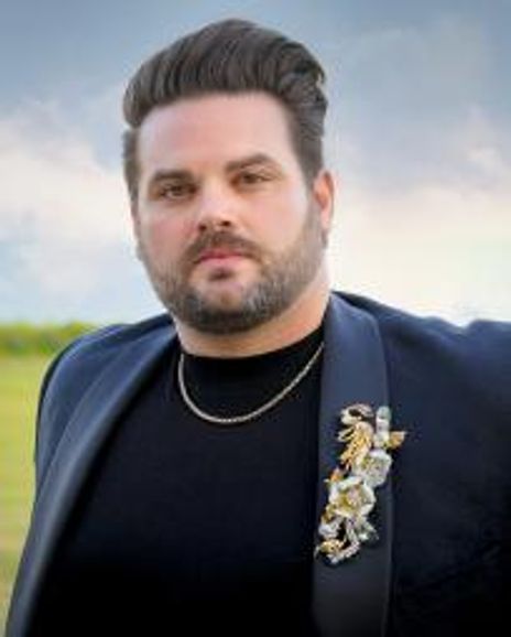 Dane Suarez Headshot