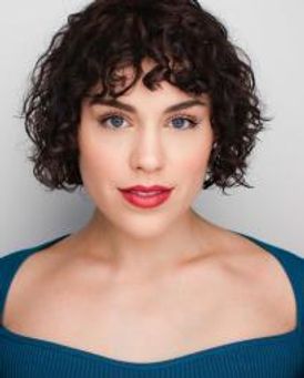 Rebecca Hartman Headshot