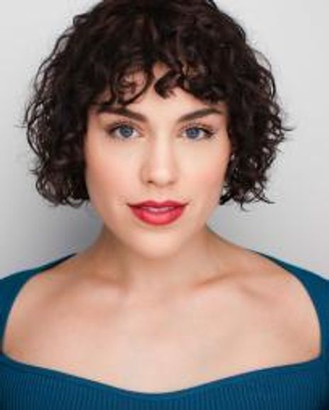 Rebecca Hartman Headshot