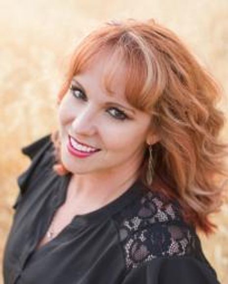 Chelsea Bardellini Headshot