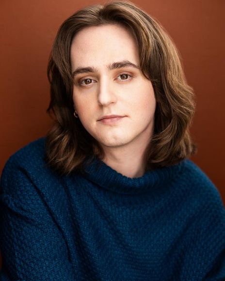 Jo Michael Rezes Headshot