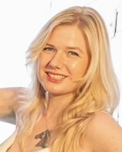 Sarah Jordan Hupper Headshot