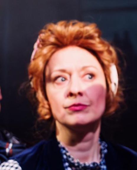 Rosie Armstrong Headshot