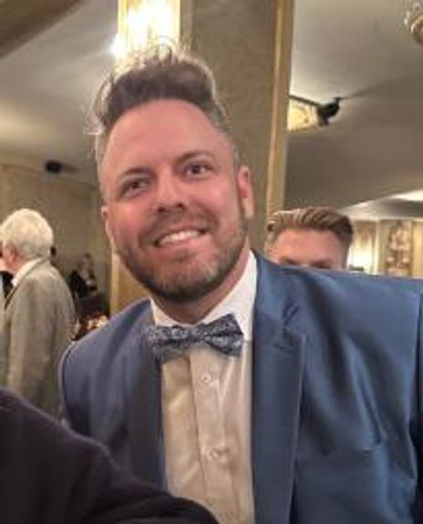 Evan McGill Headshot