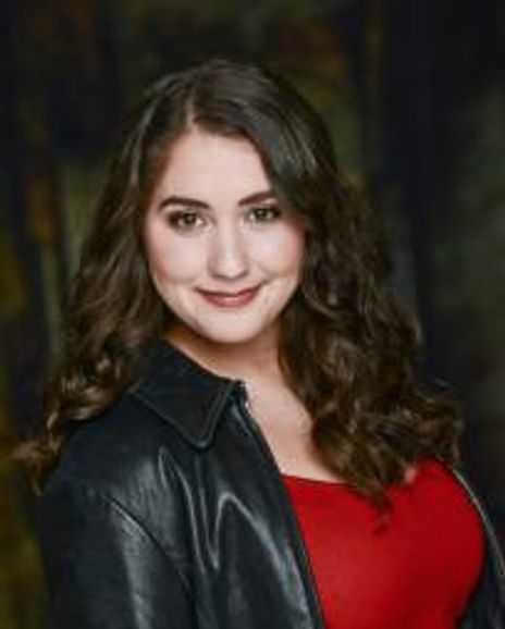 Hayley Goldenberg Headshot