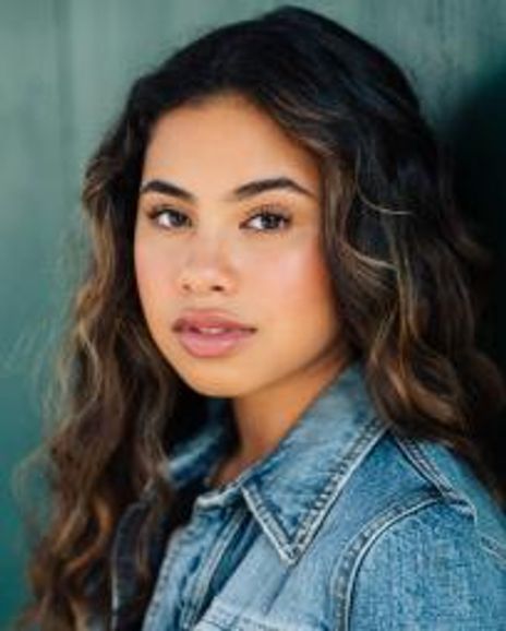 Tess Romero Headshot