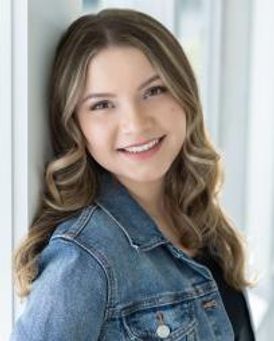 Emily Rose DeMartino Headshot