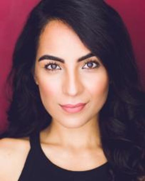 Awesta Zarif Headshot