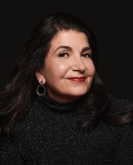 Maria Corsaro Headshot