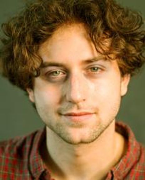 Oliver Prose Headshot