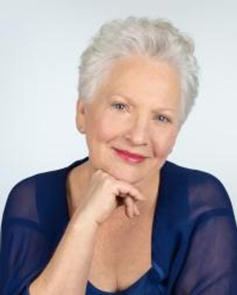 Mary McCandless Headshot