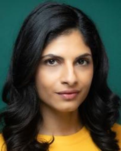 Mahnaz Damania Headshot