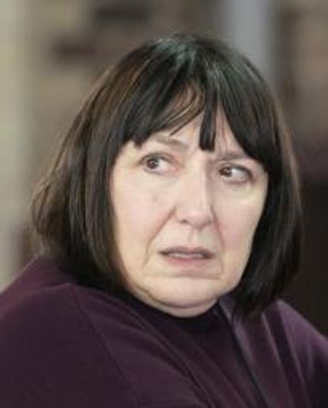 Beverley Klein Headshot