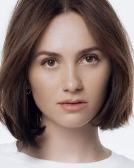 Maude Apatow Headshot