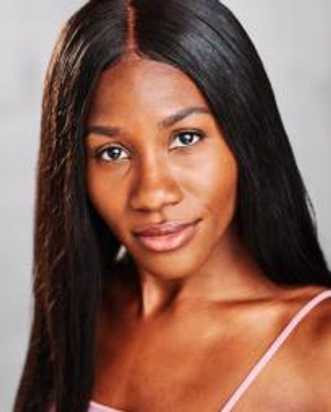 Shantel Cribbs Headshot