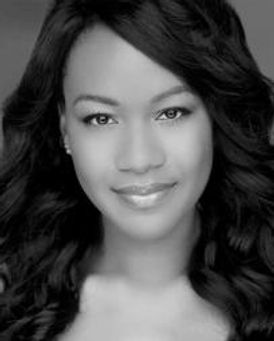 Nicole Athill Headshot