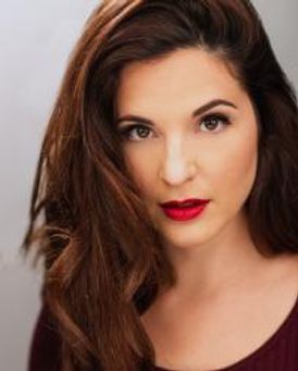 Eleanna Fin Headshot