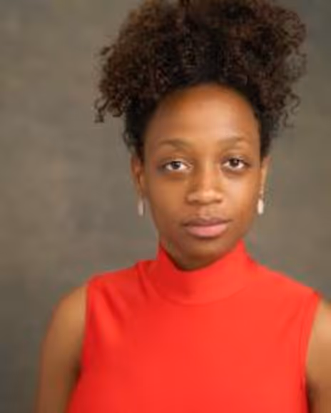 Shelby Marie Edwards Headshot