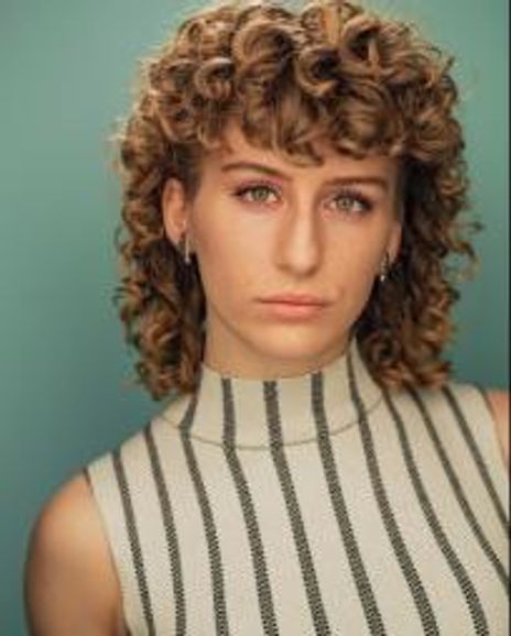 Haley Holmes Headshot