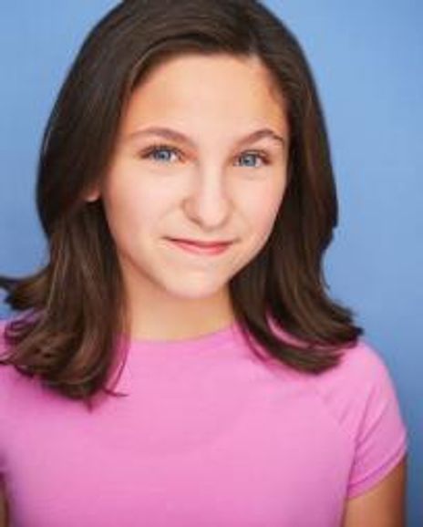 Ellie Biron Headshot