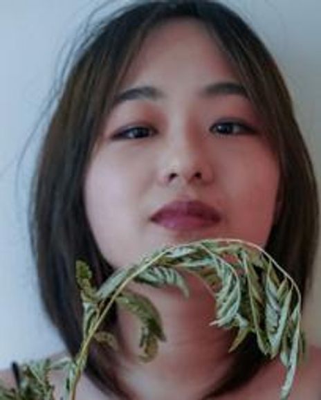 Yichen Zhou Headshot