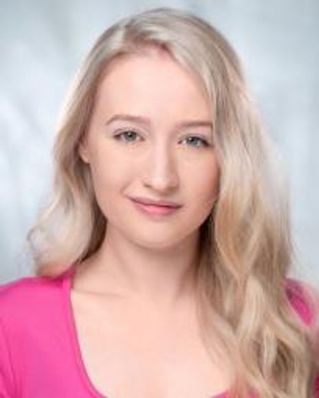 Eva-Marie Blaire Headshot