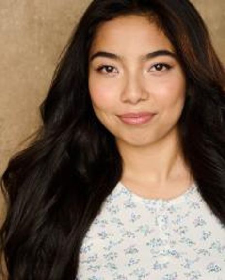 Erika Mireya Cruz Headshot