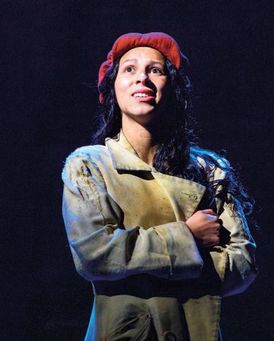 Amena El-Kindy Headshot