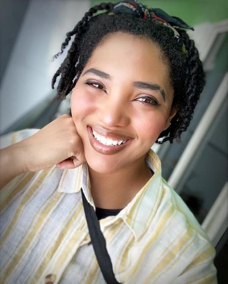 Erica Lauren Maholmes Headshot