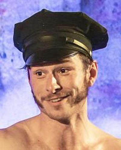 Tom Roe Headshot